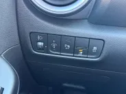Hyundai Kona EV Comfort 64 kWh | Lichtmetalen velgen| Navigatie| Camera| Cruise Controle| Dealer onderhouden| Metalliclak