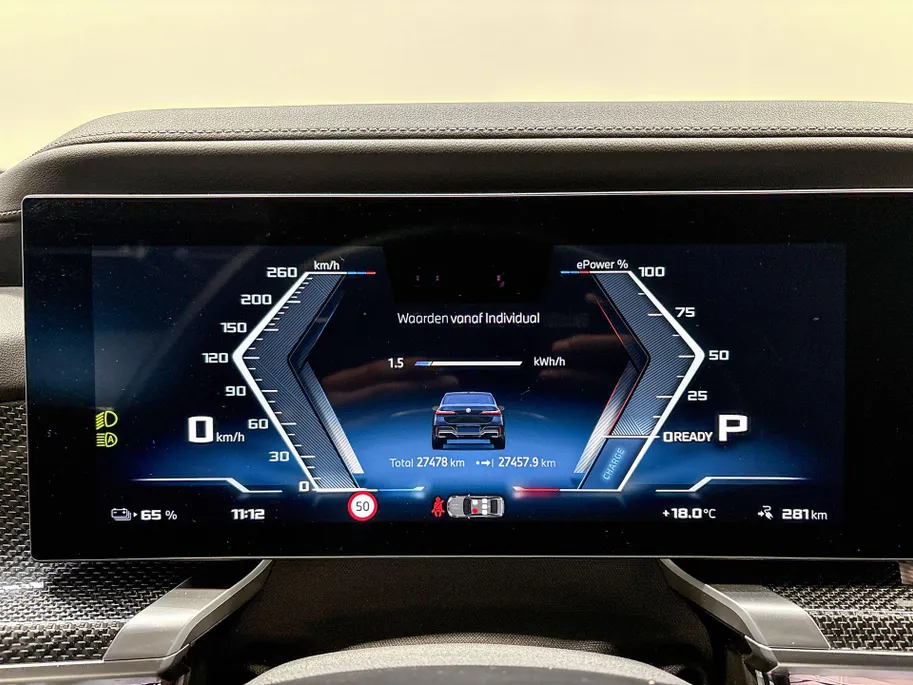 BMW i7 M70 xDrive 106 kWh