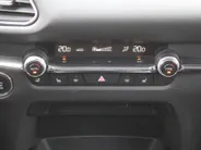 Mazda CX-30 2.0 e-SkyActiv-X M Hybrid Luxury | Trekhaak | Schuifdak | 18' LM | Leer | Elektr. stoelverstelling | Stuur-/stoelverwarming | HUD | 360 Camera | Winterset |