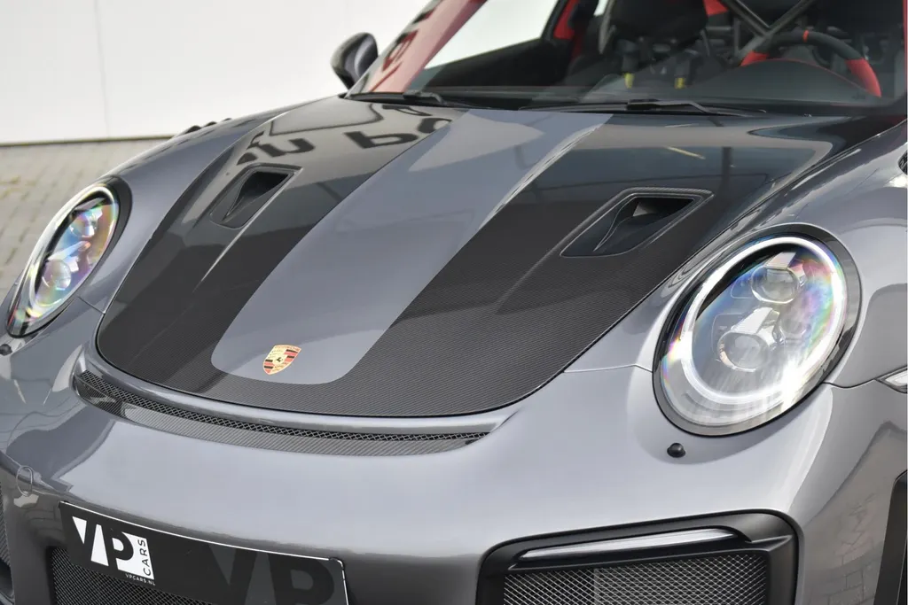 Porsche 911 GT2 RS 3.8