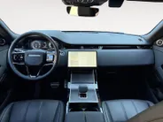 Land Rover Range Rover Evoque 1.5 P270e PHEV AWD SE Dynamic Edition | Black Pack | Keramische coating | Panoramadak | Meridian audio-installatie | Elektrisch verstelbare stoelen incl. geheugenfunctie | 3D camera | Apple/Android Carplay | Elektrisch verstelbare achterklep | Stoelverwar