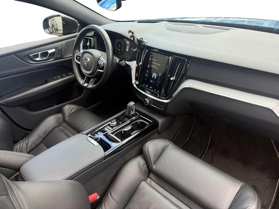Volvo S60 2.0 T8 AWD Polestar Engineered | Dealer onderhouden | 405pk PHEV |  360 Camera | Schuif/Kantel Dak | Lederen Bekleding | Memory seats | Full Optie! | 12 maanden garantie! |