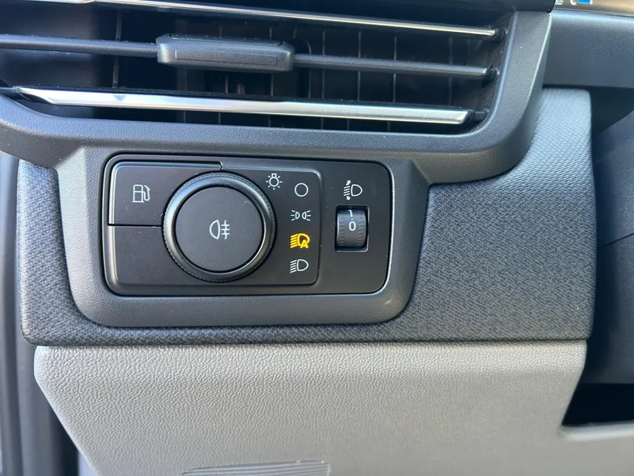 Ford Transit Custom Tourneo 340 2.5 PHEV L1H1 Titanium | EXCL. BTW INCL BPM! Elek. Trekhaak | 2300KG Trekgewicht | Stoel/Stuur/Voorruitverwarming | Cruise Control | Parkeer Camera | 8 zitplaatsen |