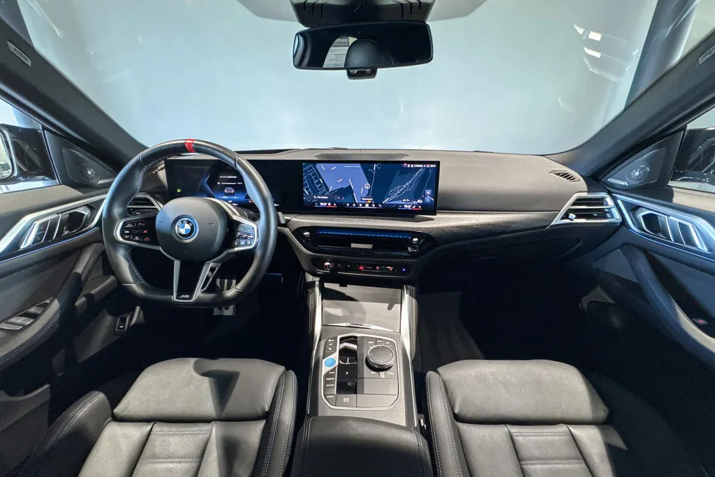 BMW i4 M60 84 kWh