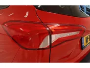 Ford Focus Wagon 1.0 EcoBoost 125PK Hybrid ST Line Business | Winter Pack | Achteruitrij camera | NL Auto |