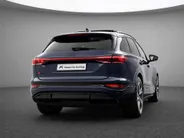 Audi Q6 e-tron Launch edition quattro 100Kwh 388 PK · Panorama dak · Assistentiepakket Veiligheid · Tech Pro
