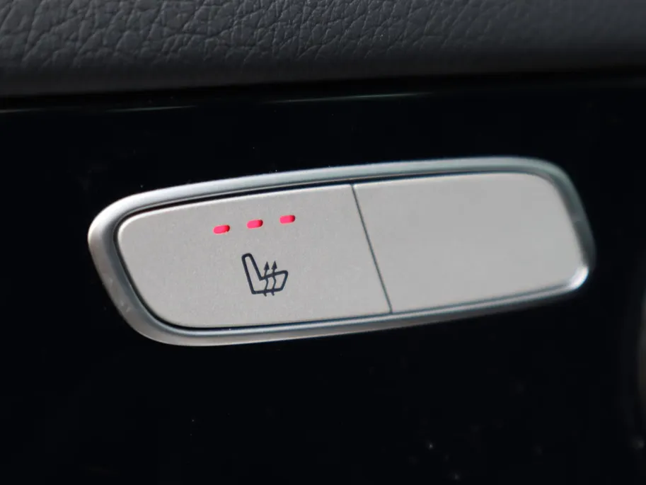 Mercedes-Benz GLC 200 Business Solution Limited l Trekhaak l Stoelverwarming l Achteruitrij camera