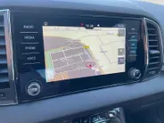 Škoda Karoq 1.0 TSI Ambition Business DSG-Automaat| Wegklapbare trekhaak| Navi| Cruise Control| Climate control| Parkeersensoren v+a|