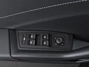 Volkswagen T-Roc 1.5 TSI 150pk DSG R-Line · Camera · Apple/Android Car Play · Navigatie · Stoel-& Stuurverwarming · Elek. Achterklep · Dodehoek Detectie · 18'' Inch ·