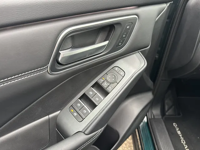 Nissan QASHQAI Automaat 1.3 MHEV Xtronic Tekna