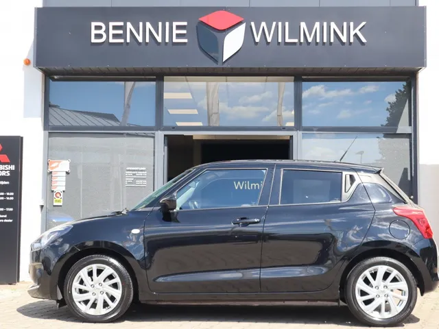 Suzuki Swift 1.2 Select Hybrid Adaptive Cruise | Carplay