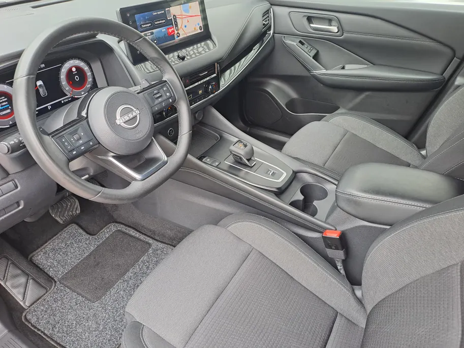 Nissan QASHQAI 1.3 MHEV Xtronic N-Connecta | Apple Carplay/Android Auto | Navi | 360 Camera | Automaat | Pano Dak | Cruise control adaptief