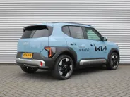 Kia EV2 Plus Advanced 42.2 kWh | Stuur-/stoelverwarming | Schuifdak | Dodehoek detectie | Elek. Stoelverstelling | Camera | 18' LM | LED | HK audio | Cruise adapt. |