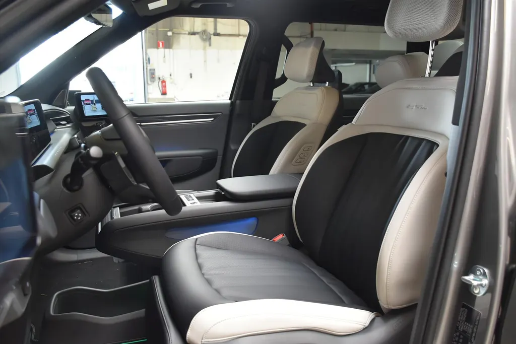 Kia EV9 99,8kWh 384pk AWD Dual Motor GT-Line DSM NIEUW TE BESTELLEN