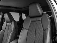 Audi Q4 Q4 S edition performance 82 kWh 286 PK · Glazen panoramdak · Trekhaak elek. wegklapbaar · Optiekpakket zwart