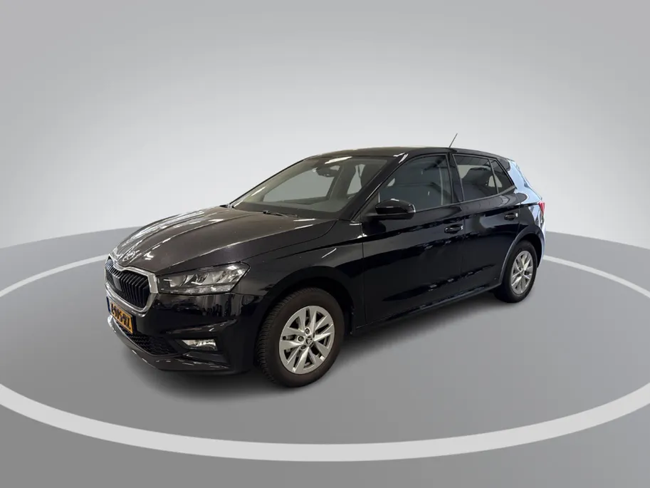 Škoda Fabia 1.0 TSI 95pk Selection · Apple/Android Car Play · Navigatie · Airco · Cruise Control · P-Sensoren · 15'' Inch · Garantie t/m 10-06-2028 of 100.000km