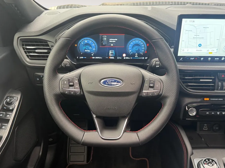 Ford Kuga 2.5 PHEV ST-Line | 1e Eigenaar | Elektr. Trekhaak | Panoramadak | Winter Pack | 360 Camera | Dodehoek detectie | Fabrieksgarantie! |