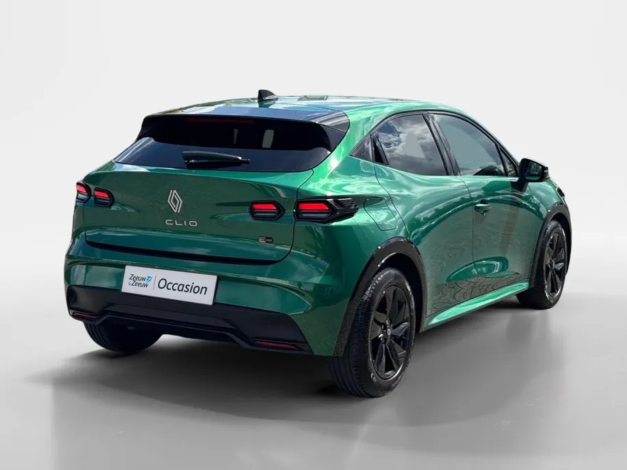 Renault Clio 160PK Full Hybrid Techno Automaat | Lichtmetalen Velgen Hoogglans Zwart | Adaptive Cruise Control | Google Built-in | Camera | Apple CarPlay/Android Auto | Full LED | Armsteun | Licht & Regen Sensor |
