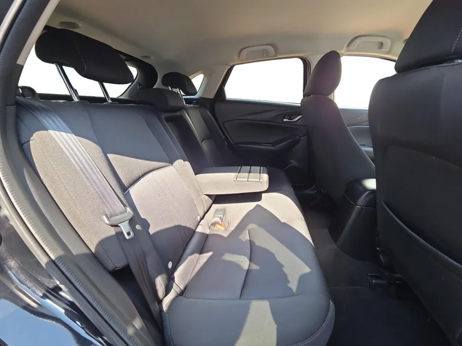 Mazda CX-3 2.0 SkyActiv-G 121 Sportive | Trekhaak | Achteruitrijcamera + Dashcam voor en achter | Navigatie | stoelverwarming | Cruise Control | Carplay | LM Velgen | 12 Maanden BOVAG Garantie |