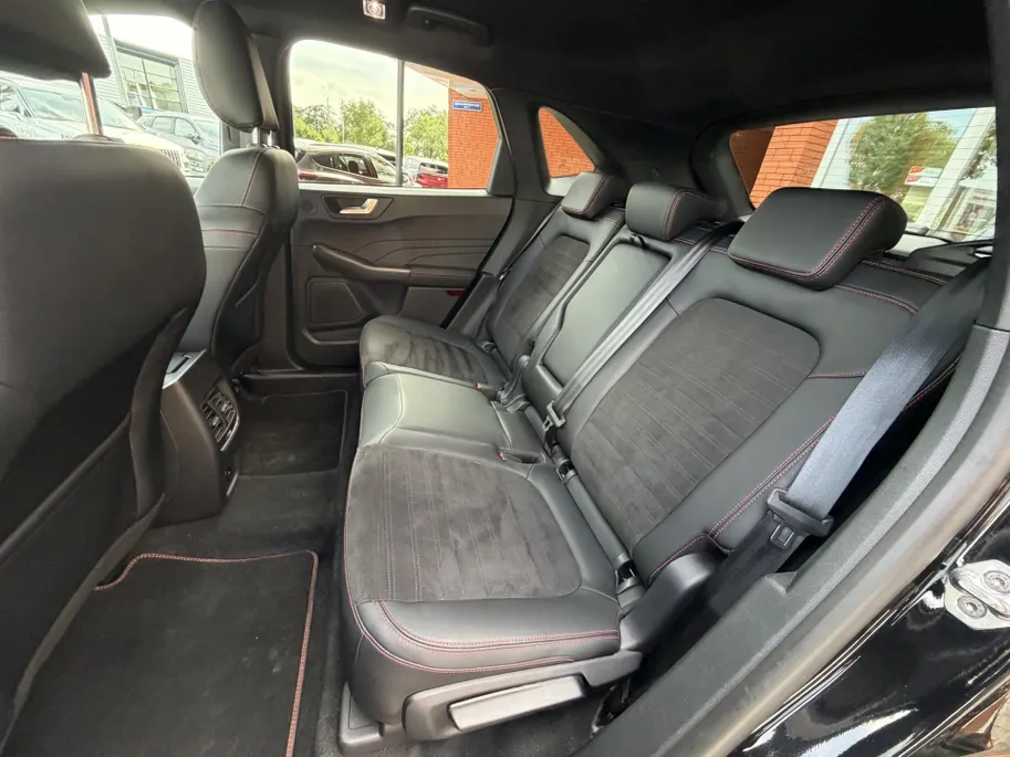 Ford Kuga 2.5 PHEV ST-Line X