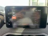 Dacia Sandero 90PK TCe Journey | Camera | Dode Hoek Detectie | Climate Control | Parkeersensoren | Apple CarPlay/Android Auto | Cruise Control | Full LED | 12 Maanden BOVAG Garantie