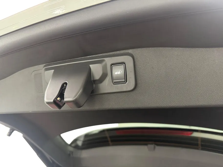 Renault Austral 1.2 E-Tech full hybrid 200 esprit Alpine | 360° Camera | Adaptive Cruise | Apple CarPlay/Android Auto