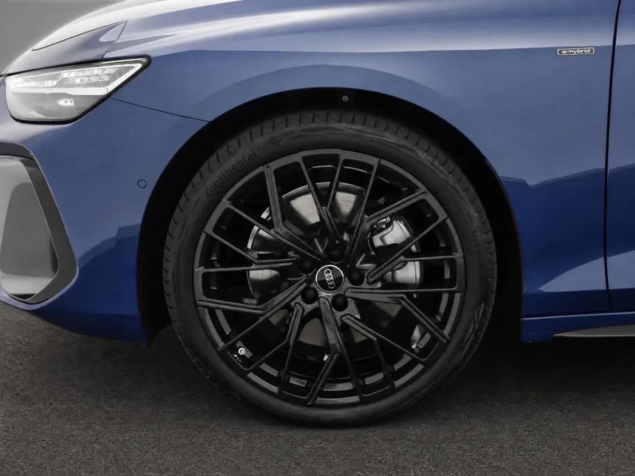 Audi A6 Limousine 2.0 e-hybrid quattro S Edition 299 PK Audi Sport 21'' · Tech Plus pakket · Akoestische glas · Lichtpakket Pro
