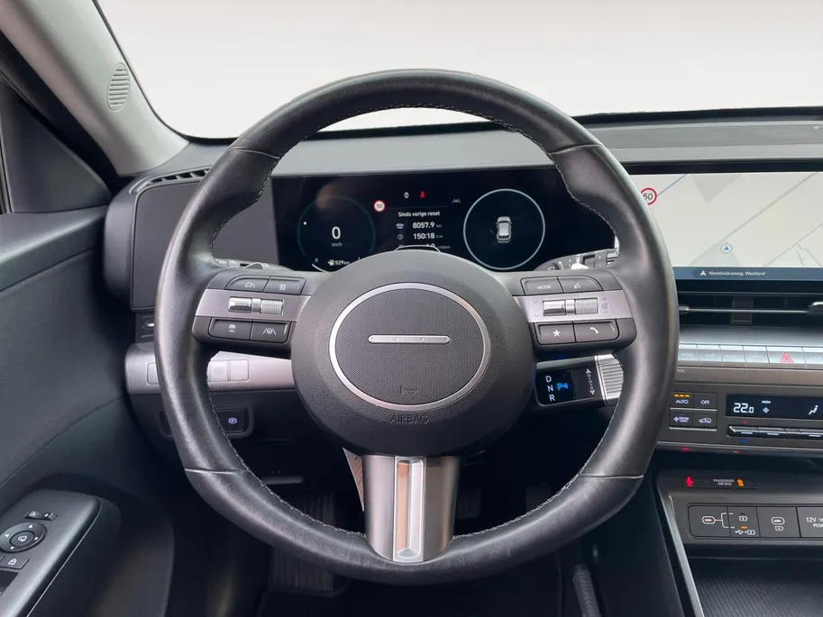 Hyundai Kona 1.6 GDI HEV Comfort Smart | Navigatie| Climate Controle| Lichtmetalen velgen| Parkeer sensoren| Camera| Dealer onderhouden