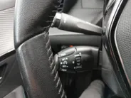 Peugeot 208 1.2 PureTech Allure | Climate | Cruise | Panodak | Parkeersensoren | navigatie | LM Velgen | Stoelverwarming |