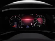 Volkswagen Multivan 1.4 218pk DSG eHybrid L2H1 Life Business · Glazen dak · Trekhaak · Camera · Elek. Schuifdeuren · Apple/Android Car Play · 7 Persoons · 18'' Inch · Garantie t/m 02-06-2028 of 100.000km