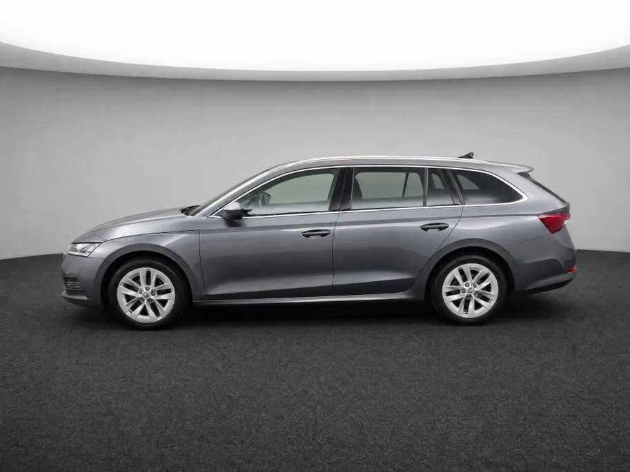 Škoda Octavia Combi 1.5e-TSI/150PK Business Edition Plus · Navigatie · Apple/Android Car Play · Camera + Parkeersensoren · Stoelverwarming ·
