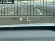 Hyundai Kona EV Premium 64 kWh | Achteruitrijcamera | Head Up Display | Dodehoek Detectie | Lederen Bekleding | Climate Control |