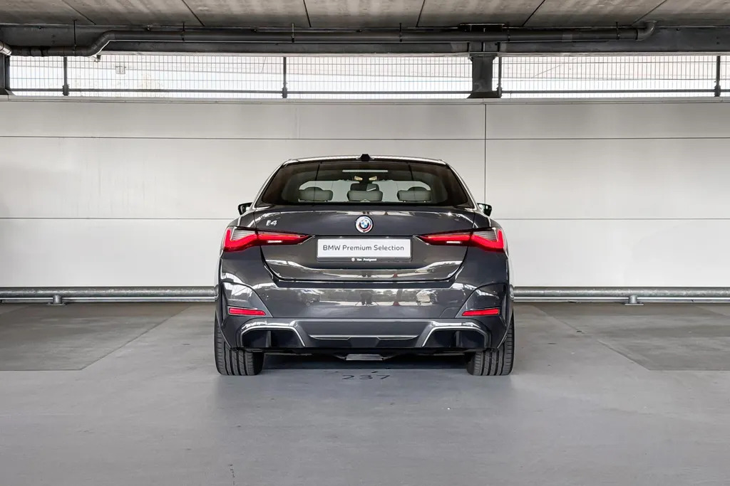 BMW i4 eDrive40 High Executive 84 kWh