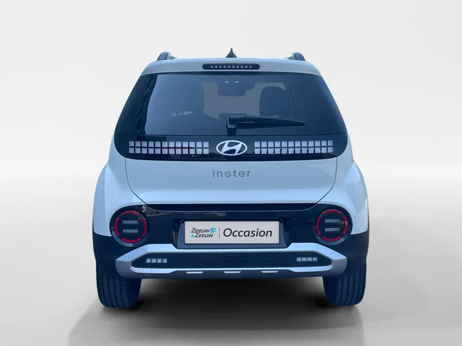 Hyundai Inster Evolve Sky 49 kWh DIRECT LEVERBAAR |