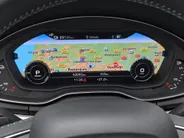 Audi Q5 50 TFSI e quattro S edition · Trekhaak · Adaptive Cruise Control · Apple/Android Car Play · Dodehoeksensoren · Stoelverwarming ·  Drive select · 360°Camera + Parkeersensoren ·
