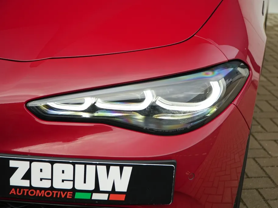 Alfa Romeo Giulia 2.0 Turbo 280 PK Competizione Q4 AWD | Harman | Veloce | 19' VERKOCHT
