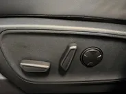 Ford Kuga 2.5 PHEV ST-Line X | NL Auto | Winterpack | Panorama Dak | Elec Trekhaak | Technology Pack | Matrix Led Koplampen | B&O Audio | 19 Inch LM Velgen |