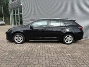 Toyota Corolla Touring Sports 1.8 Hybrid Business | Camera | Adaptieve Cruise | Airco | Apple Carplay/Android Auto