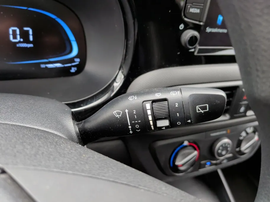 Hyundai i10 1.0 Comfort | Navi | Cruise | Airco | NU Rijklaarprijs! Incl.12 Maanden, APK, Onderhoudsbeurt etc! Premiumpakket gratis!
