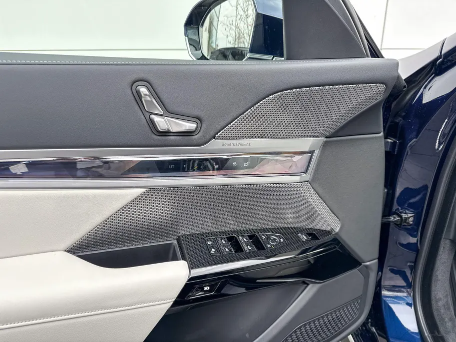 BMW i7 eDrive50 106 kWh