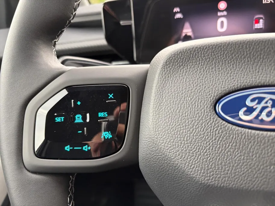 Ford Capri Premium Extended Range RWD 77 kWh | AGR Stoelen | 3.500,- Ready Set Ford Bonus | 0,99% Rente icm Ford Options | B&O | Adaptieve Cruise Control