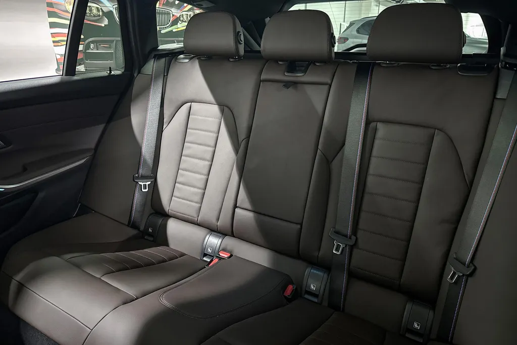 BMW 3 Serie Touring 330e
