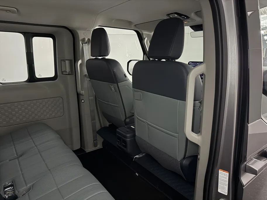 Kia PV5 Passenger 71,2 kWh Elite Executive | Elektrische Deuren + Achterklep! | Vehicle-to-Load | Batterijverwarming I