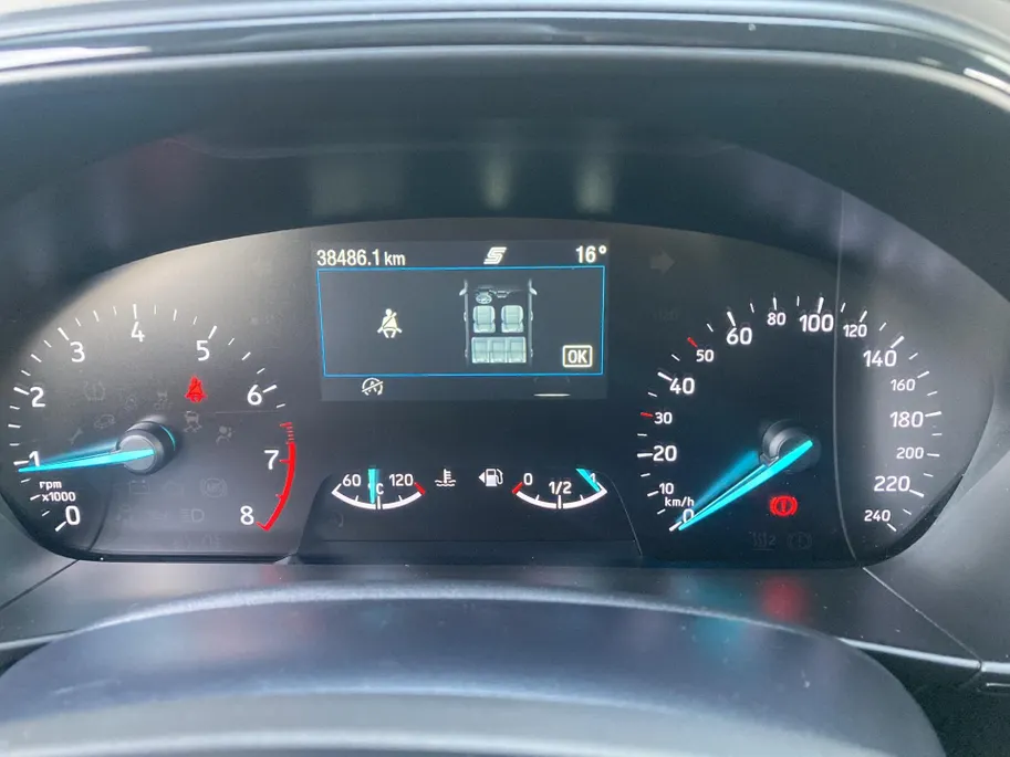 Ford Focus 1.0 EcoBoost Hybrid ST Line 125 pk Wagon GROOT NAVIGATIE-WINTERPAKKET-PRIVACY GLASS