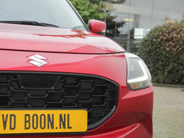 Suzuki Swift 1.2 Style Smart Hybrid Automaat | € 2200,- DEALERKORTING! | Alle kleuren leverbaar!