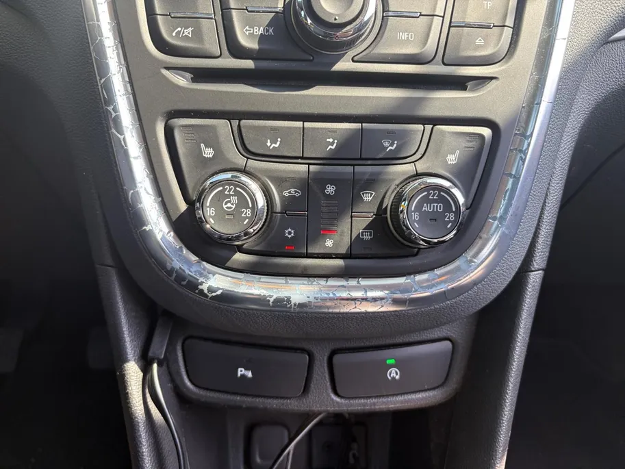 Opel Mokka 1.4 T Cosmo |Winterpakket 2| Achteruitrijcamera|Elektrisch schuif-/kanteldak|Comfortstoel (AGR)| 12 maanden bovag garantie|