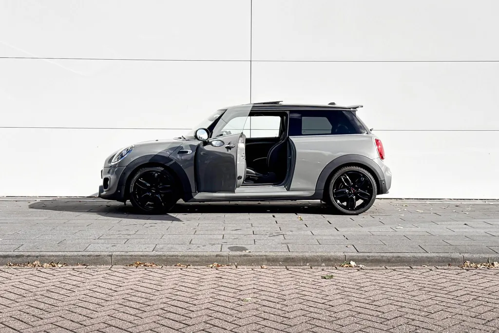 MINI Cooper 3-deurs Cooper 60 Years Edition