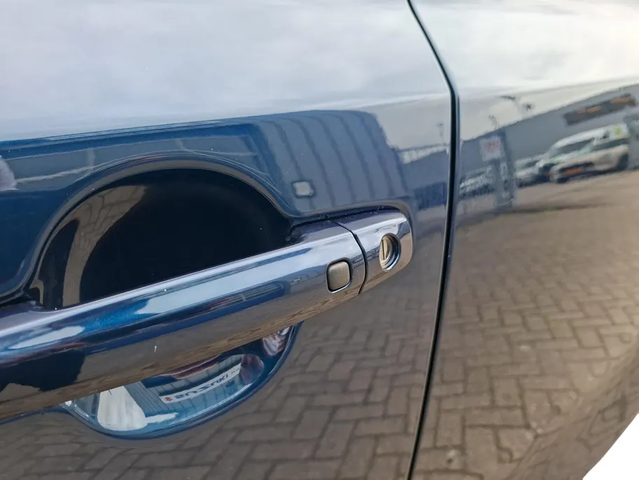 Suzuki Vitara 1.5 Hybrid Select Rhino Edition automaat | Hoge instap | Navigatie | Stoelverwarming | Adaptieve cruise control