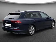 Volkswagen Golf Variant 1.5eTSI/130PK R-Line · Navigatie · Apple/Android Car Play · Camera + Parkeersensoren · Stoelverwarming ·  Garantie t/m 12-01-2028 of 100.000km