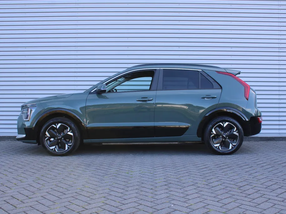 Kia Niro EV Air 64.8 kWh | Stuur-/stoelverwarming | Camera | Cruise adapt. | 17' LM | Elekt. stoelverstelling | Dodehoek detectie | LED | Clima |
